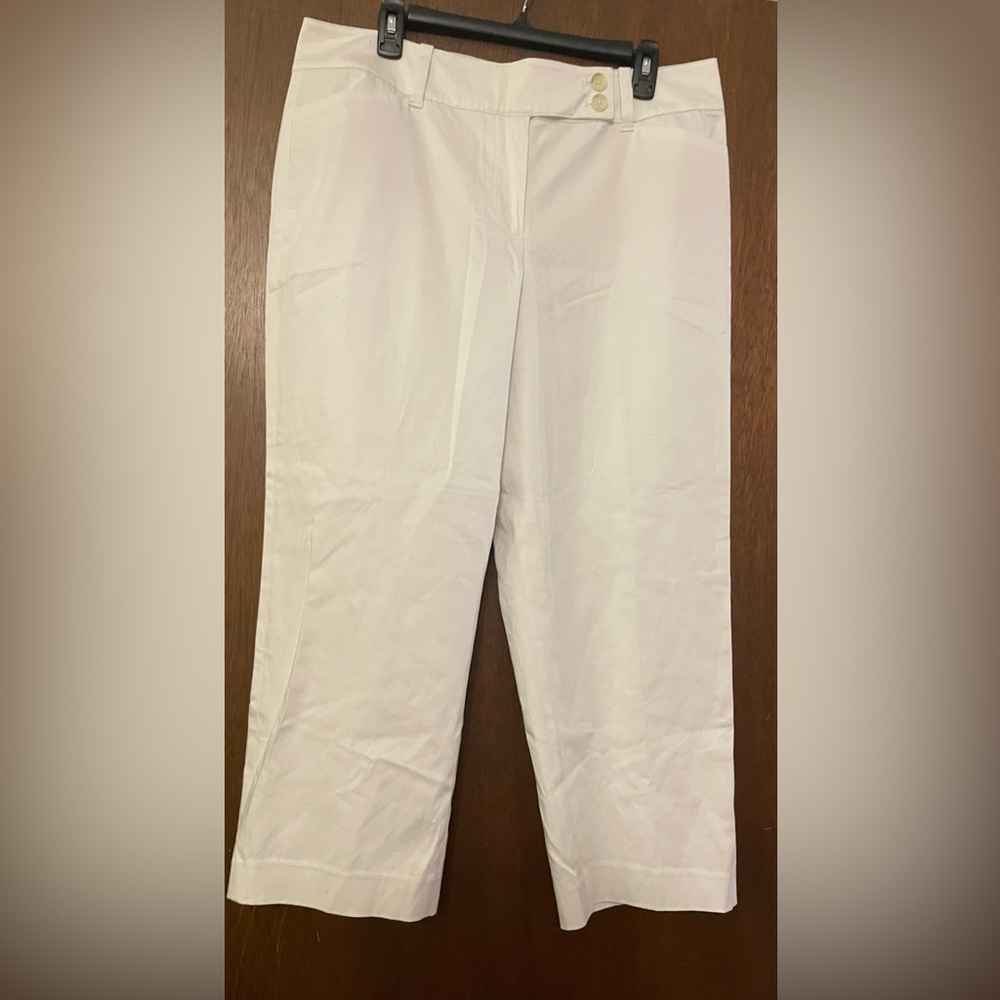 ANN TAYLOR Signature Sz-14 Ivory/Cream Capri Pants New with tags